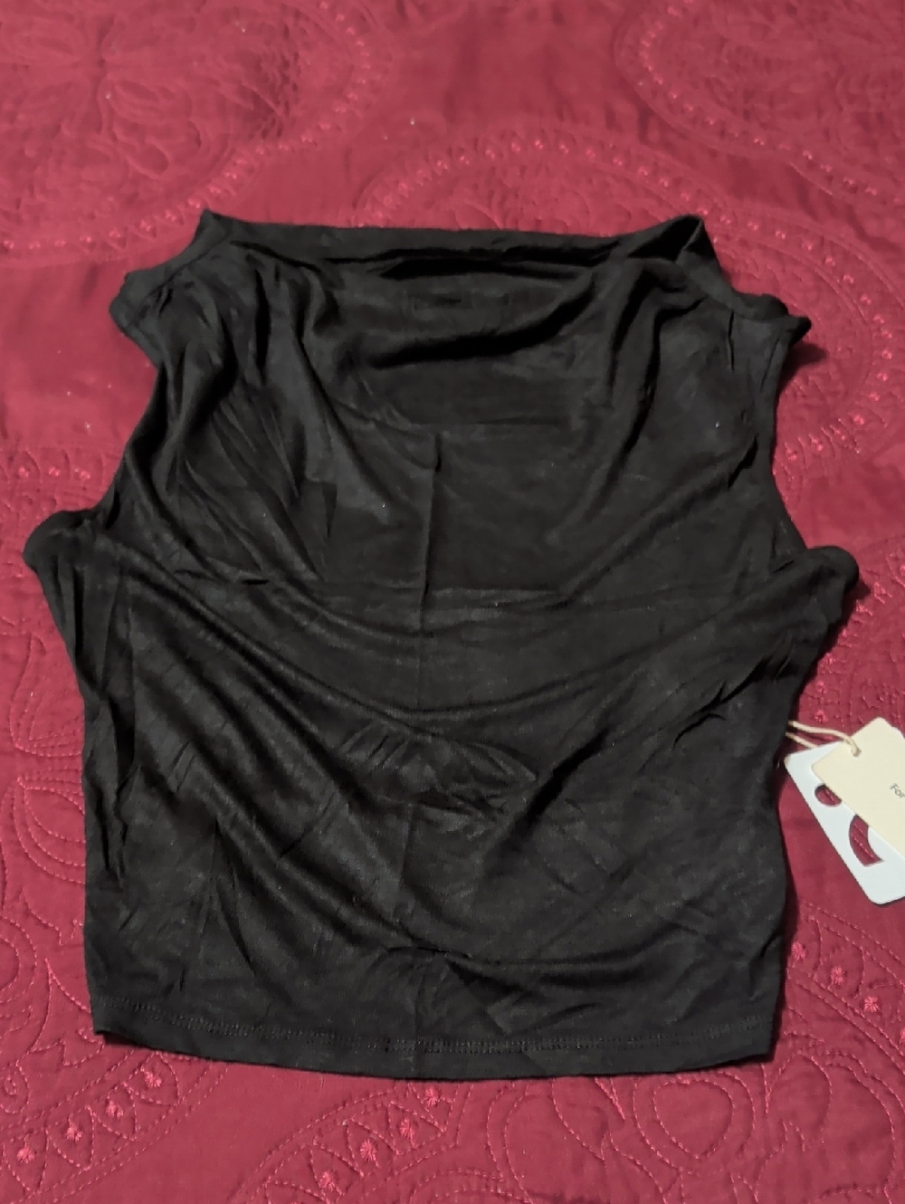Commense Black Sleeveless Tank Top